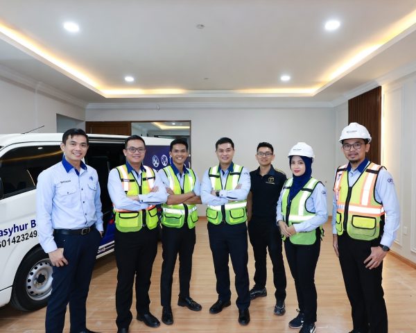 highly professional renovation and maintenance company team in kuala lumpur